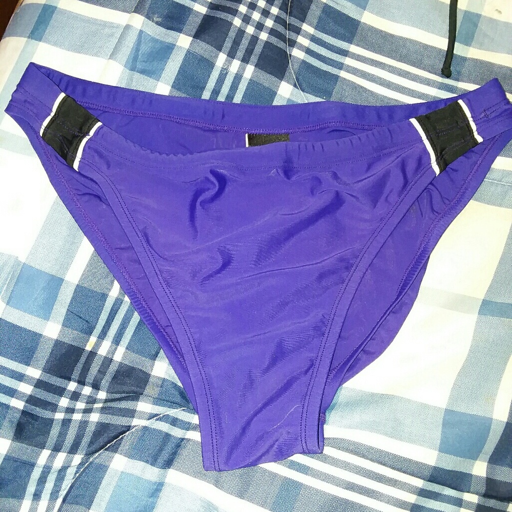 Nike bikini bottoms